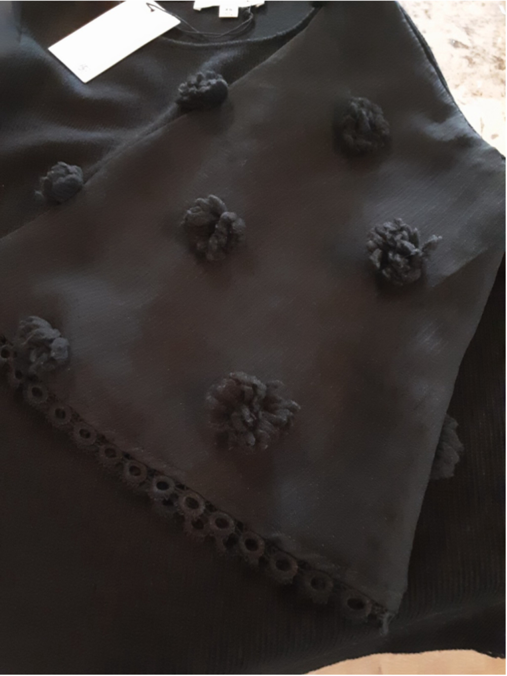 FIONA SWEATER▪︎BY THML▪︎ POM POMS▪︎BELL SLEEVES▪︎BLACK RIBBED BODICE▪︎SZ XS▪︎NWT - Picture 10 of 11